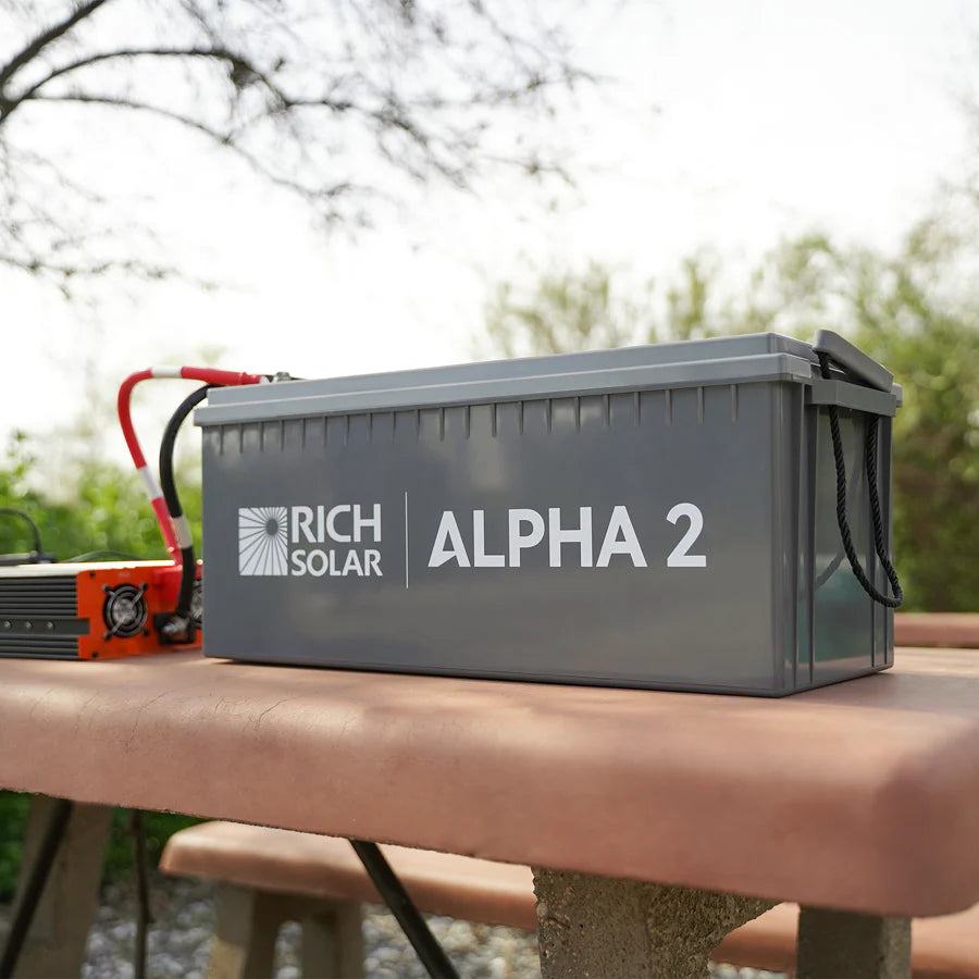 Rich Solar Alpha 2 | 12 V 200 Ah LiFePO4 Off-Grid Battery | RS-B122S